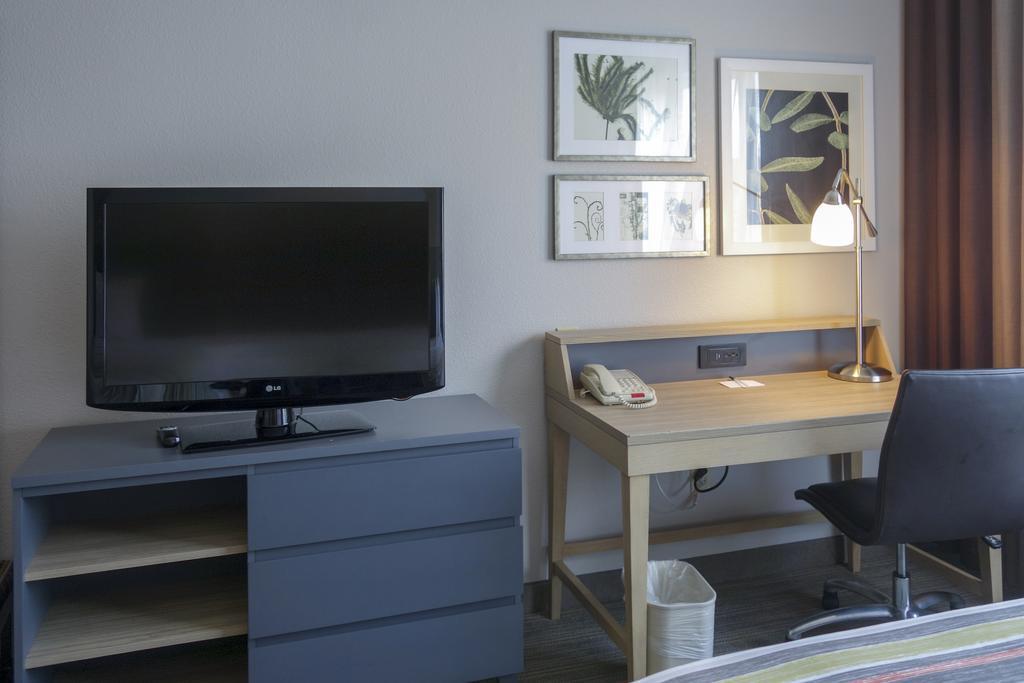 Country Inn & Suites By Radisson, Washington, Dc East - Capitol Heights, Md Extérieur photo